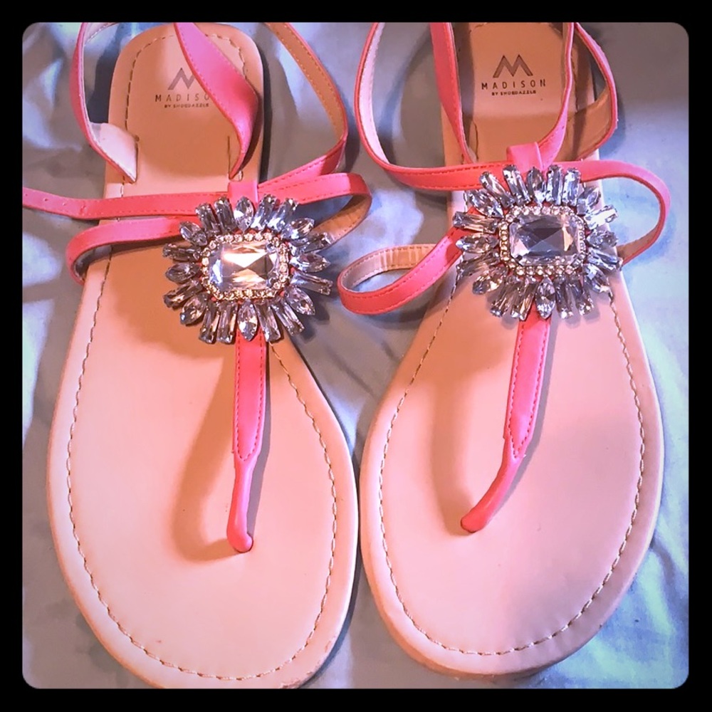 Pink Shoedazzle sandals, barely worn!